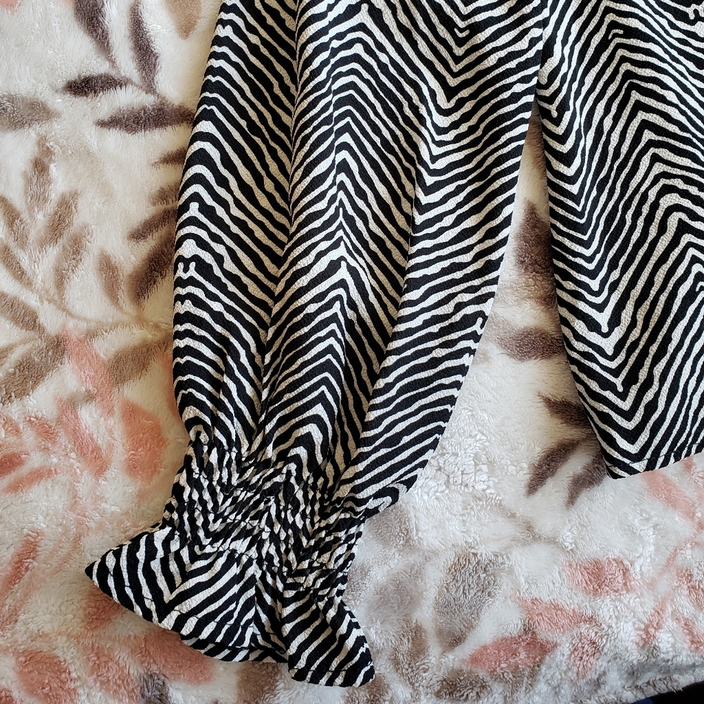 Boohoo zebra print high neck blouse